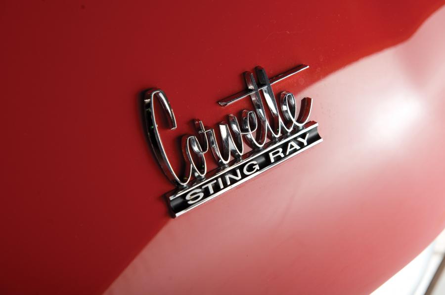  Chevrolet Corvette 427-435 Roadster 1967 года  (фото 9 из 28)